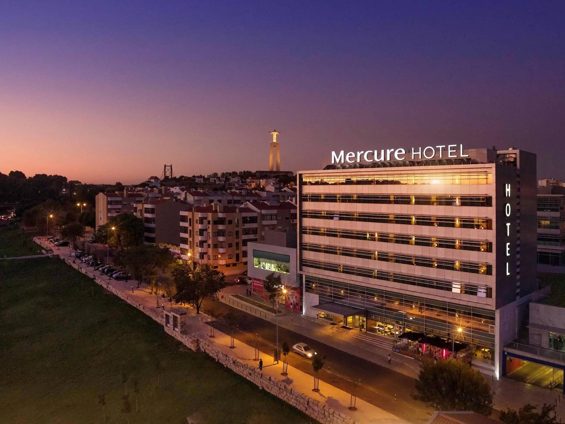 Mercure-Almada-Lisboa-Hotel